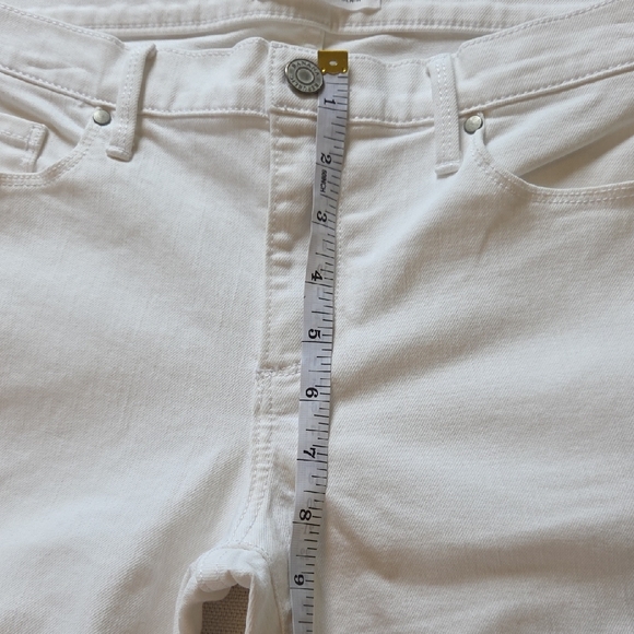 Banana Republic Women's White Skinny Jeans - Picture 9 of 11